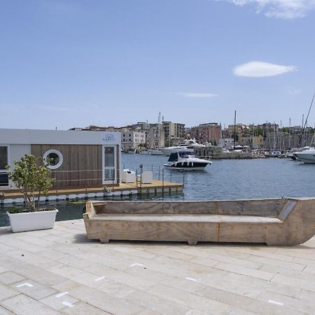 Houseboat Floatart Experience Bisceglie Hotel Luaran gambar