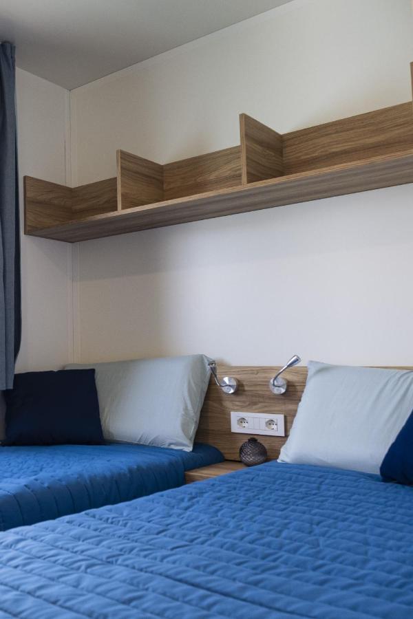 Houseboat Floatart Experience Bisceglie Hotel Luaran gambar